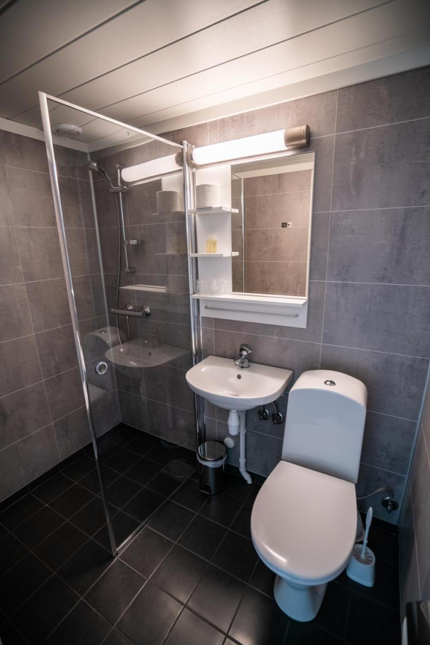 Dombastun Motel Екстериор снимка